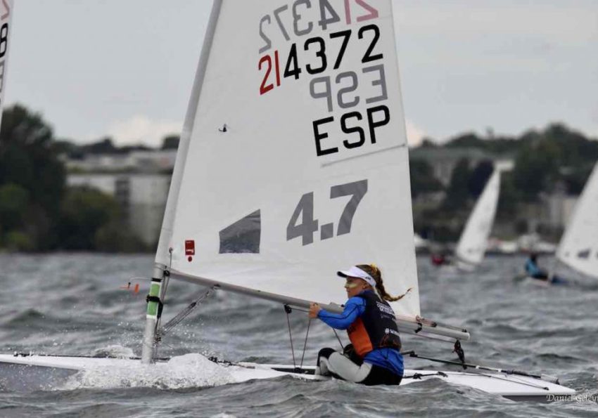 Girl sailing in 2019 Laser 4.7 World Championships